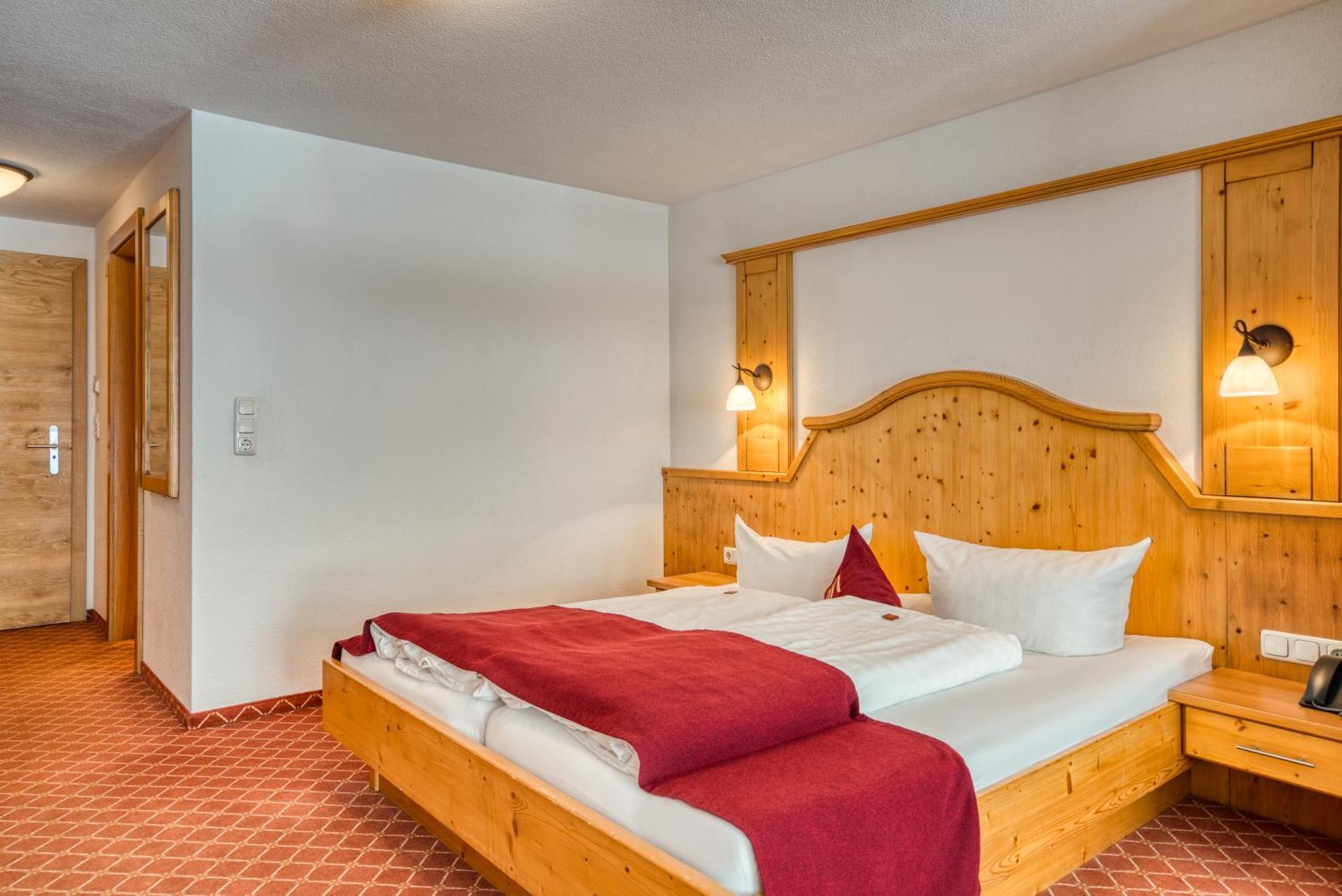 סי Mallaun Hotel.Erlebnis מראה חיצוני תמונה