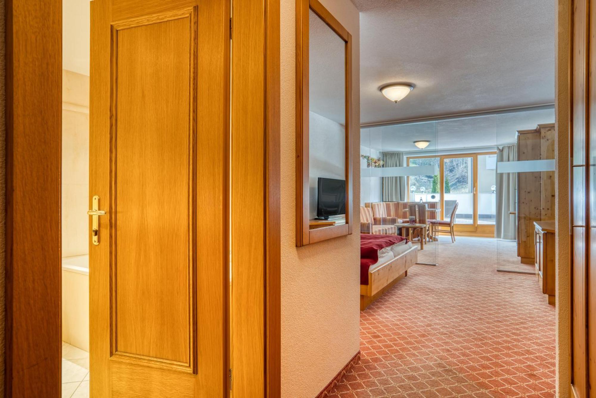 סי Mallaun Hotel.Erlebnis מראה חיצוני תמונה