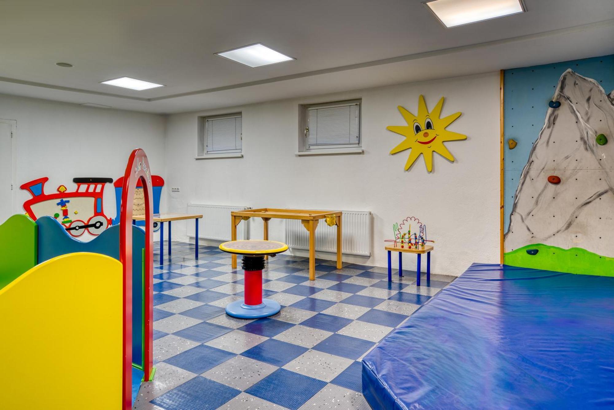 סי Mallaun Hotel.Erlebnis מראה חיצוני תמונה